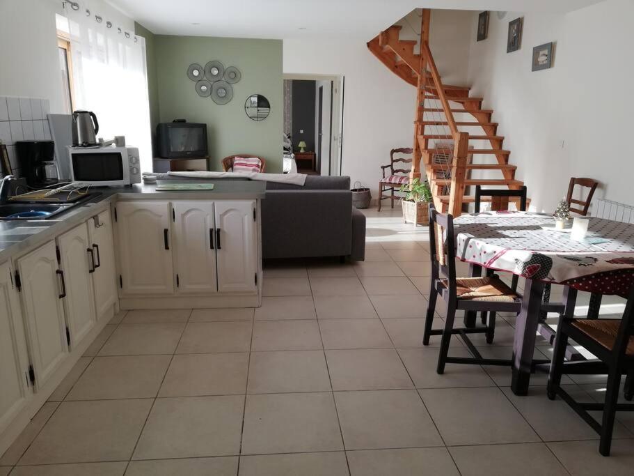 La Maison Des Chevreuils Plouigneau Dış mekan fotoğraf
